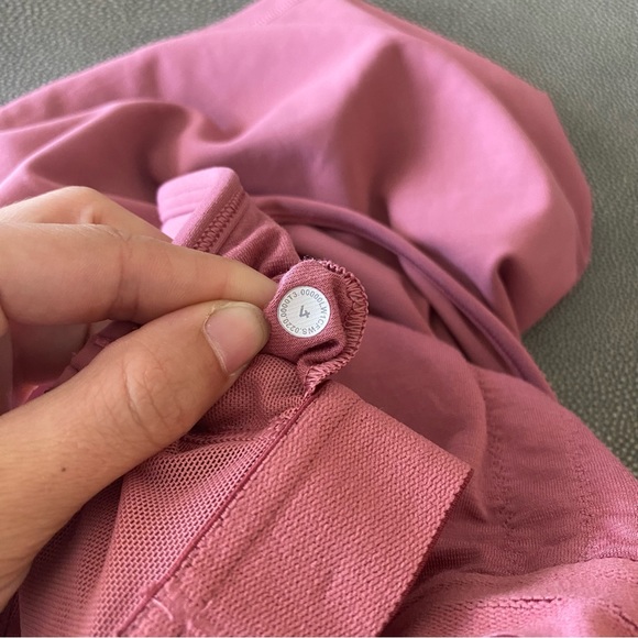 Lululemon Power Pose Tank Pink - Picture 3 of 3